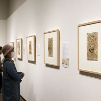 版元の戦略光る浮世絵たち　蔦重ら企画３７点展示　東金 城国大・水田美術館　１３日まで
