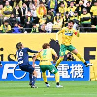 鈴木大主将、悲願に男泣き　ジェフ千葉