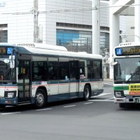 バス乗客数２８道県半減　秋田４分の１、千葉１３％減　３０年間比較、運転手不足深刻