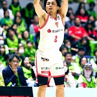 富樫また勲章　３５００アシスト　３点シュート１５００本　９０００得点マーク　千葉ジェッツ