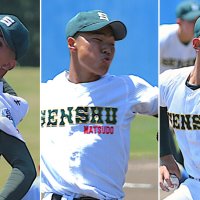 （左から）先発畠山、２番手松岡、３番手門倉＝県総合ＳＣ