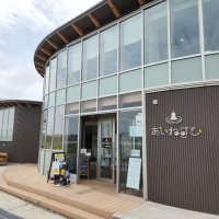 行徳野鳥観察舎「あいねすと」