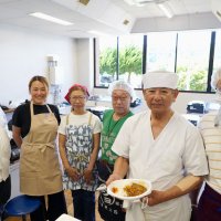 「みんなの食堂」開催日に町内や近隣から集まったボランティア