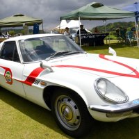 特撮番組「帰ってきたウルトラマン」の劇中車「マットビハイクル」