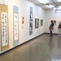 絵画や書道、工芸一堂に　四街道で市美術協会展　７日まで