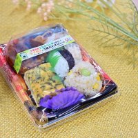 １０日から販売される「おむすびセット」＝４日、千葉市役所