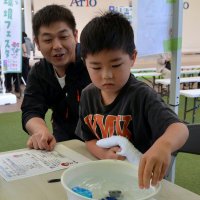 親子一緒に環境学ぶ　実験やゲームで体感　市原でフェスタ