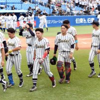 武道大拙攻、初戦で涙　全日本大学野球