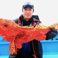 館山沖で釣り上げたオニカサゴ（写真は「真澄丸」提供）