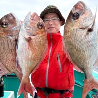 小湊マダイ　投稿者：中村敬生さん（千葉市緑区）
