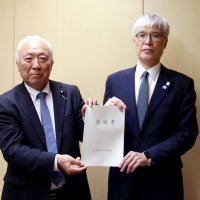 ＮＡＡへ決議書提出　早期に成田機能強化を要望　多古町議会