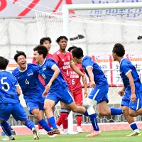ＣＫから先制弾　２年生ＦＷ秋山　市船橋　サッカー　千葉県高校総体